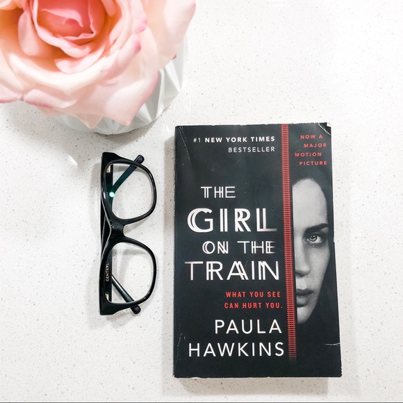 The Girl on The Train - Picture 2 of 5